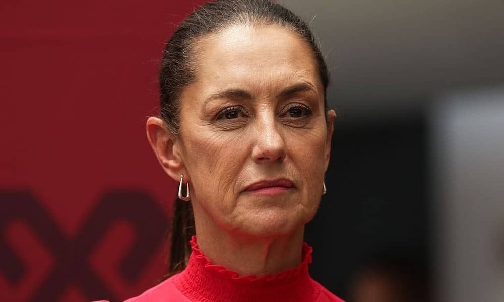 Sheinbaum no piensa renunciar por ahora: "se verá después si es que salimos arriba en las encuestas"