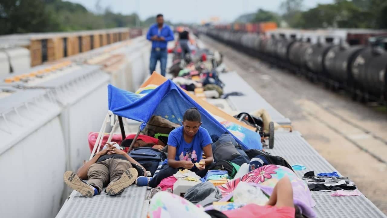 CNDH emitió recomendación al INM por recluir en centro migratorio | Diario24