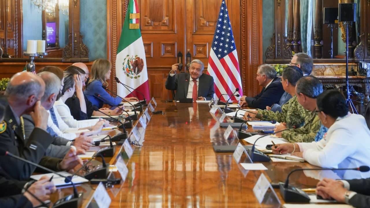 AMLO anuncia acuerdos de inversión Pacific Limited construirá planta de | Diario24