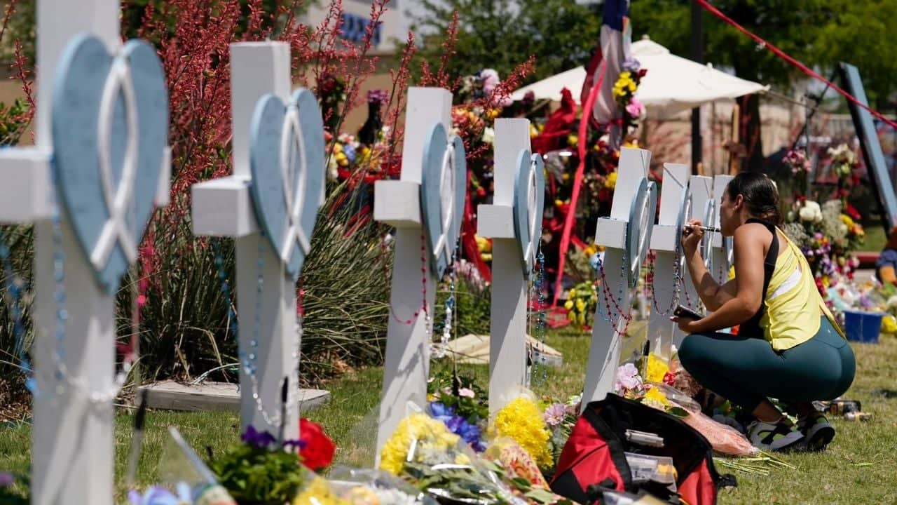 Dos niñas entre las víctimas del tiroteo en Allen Texas | Diario24
