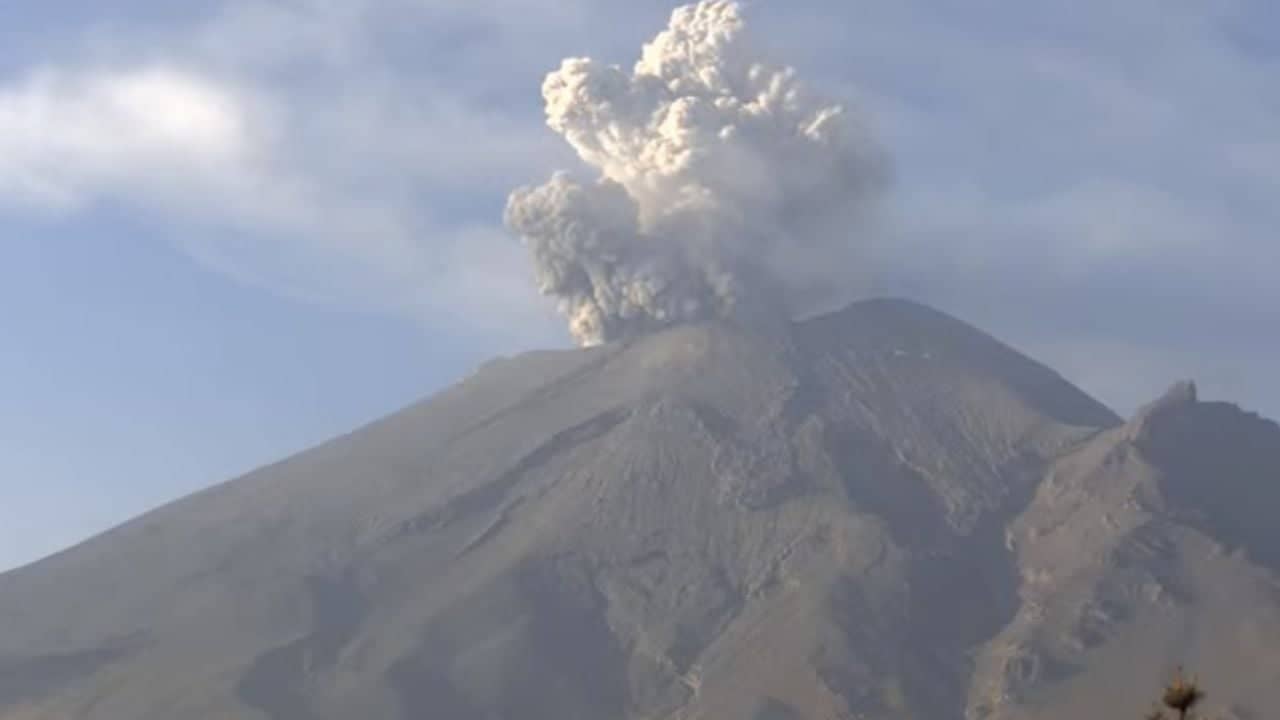 Emiten alerta por la posible caída de ceniza volcánica en | Diario24